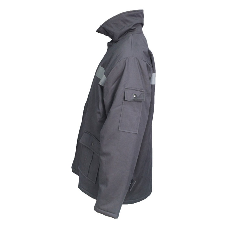 Airgas - CB2600AKV2X - Chicago Protective Apparel 2X Gray Aluminized  Para-Aramid Blend Heat Resistant Jacket